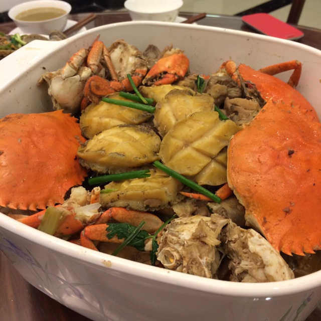 x林kk做的鲍鱼鸡煲蟹