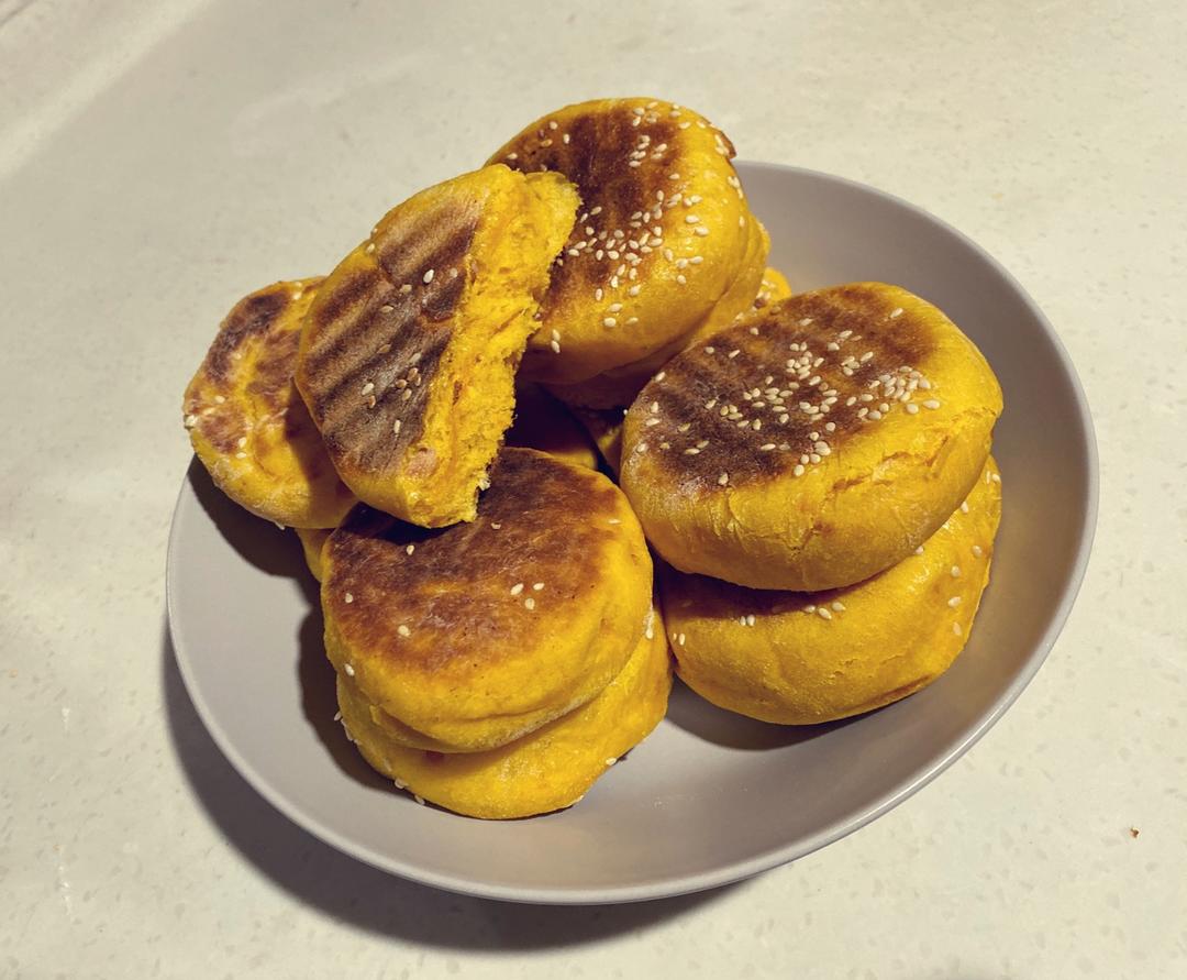 堂妈小厨——发面南瓜饼
