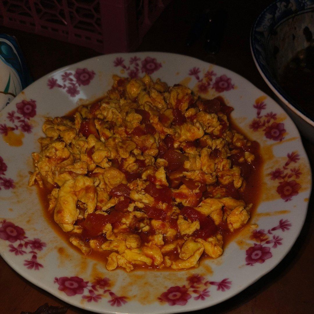 孩子最爱的（适合拌饭）的番茄炒蛋