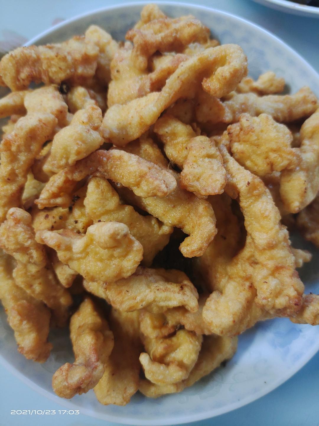 鸡胸肉做的小酥肉😋外酥里嫩好吃地停不下来❗️