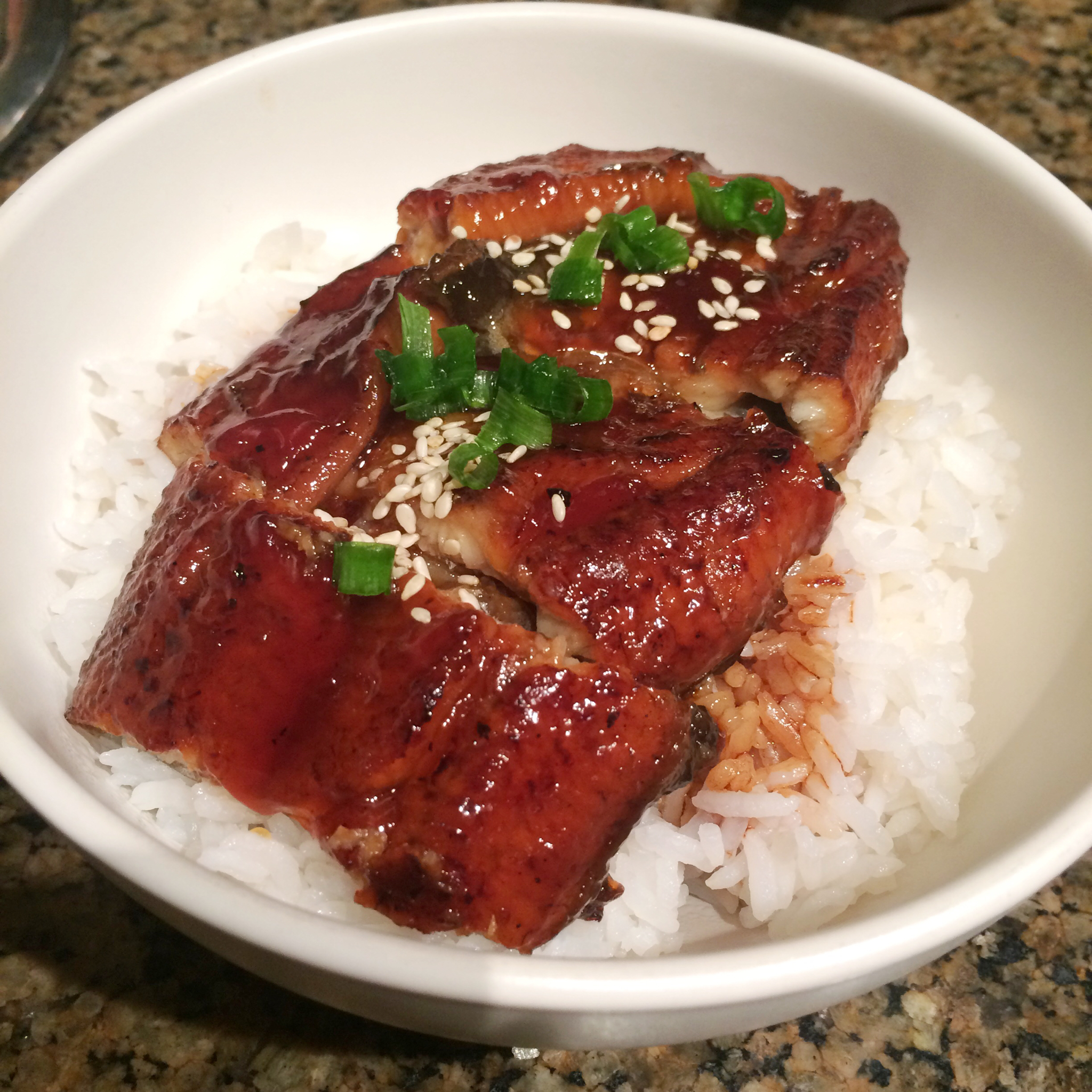 蒲烧鳗鱼饭