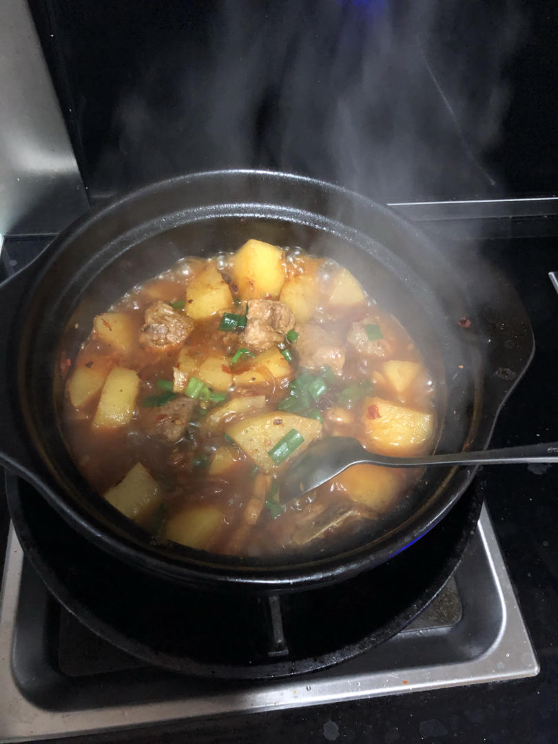 土豆炖排骨