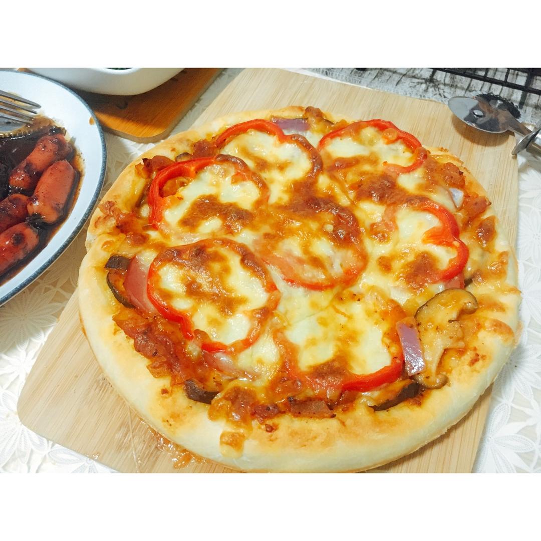 萨拉米薄底披萨 Salami Pizza
