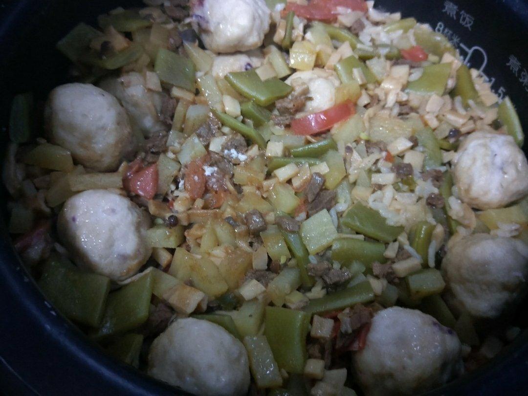 豆角焖饭