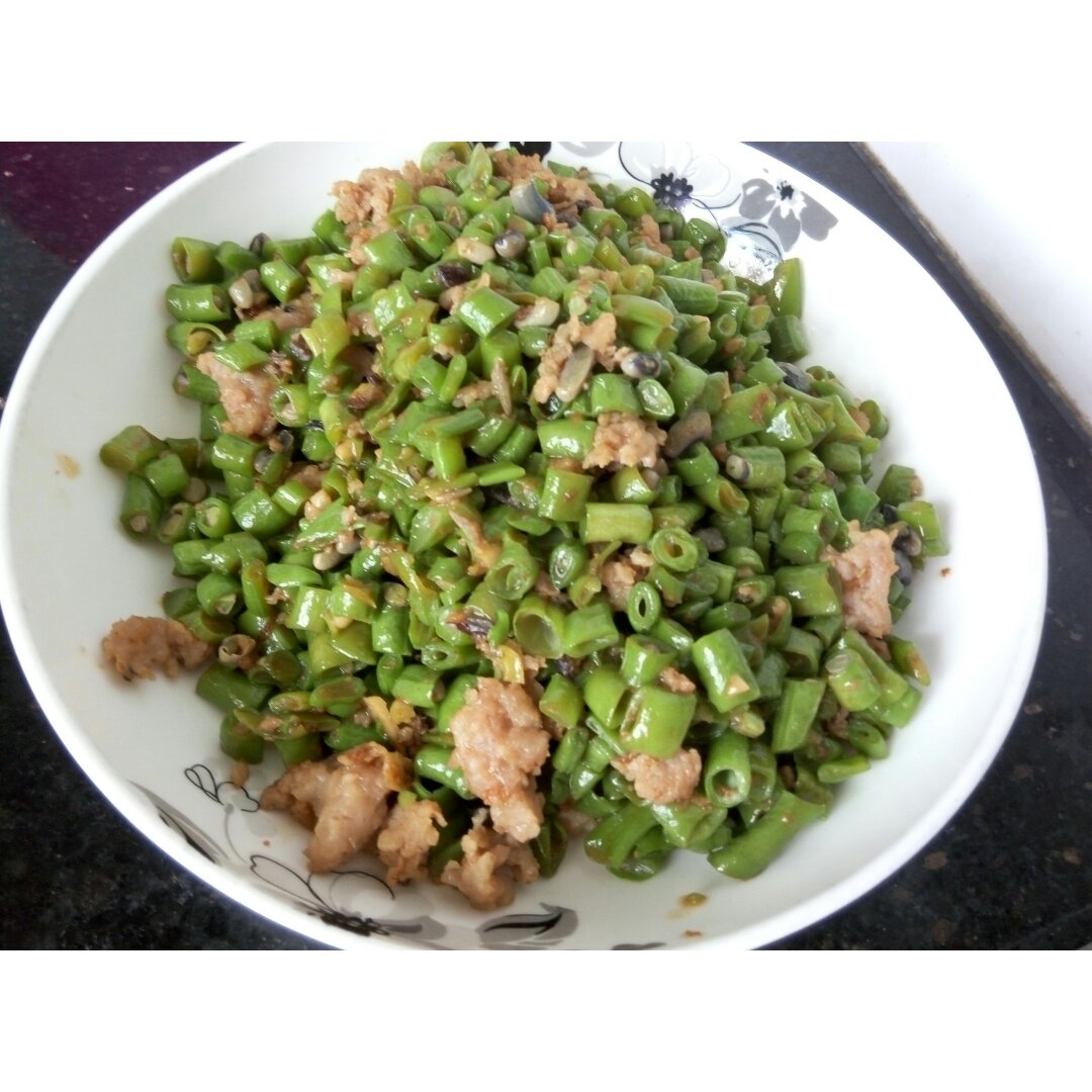 肉沫豆角下饭菜