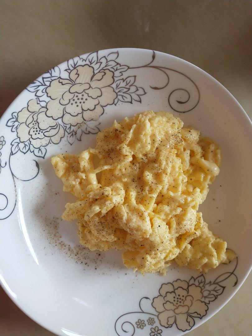 美式炒蛋 scrambled eggs