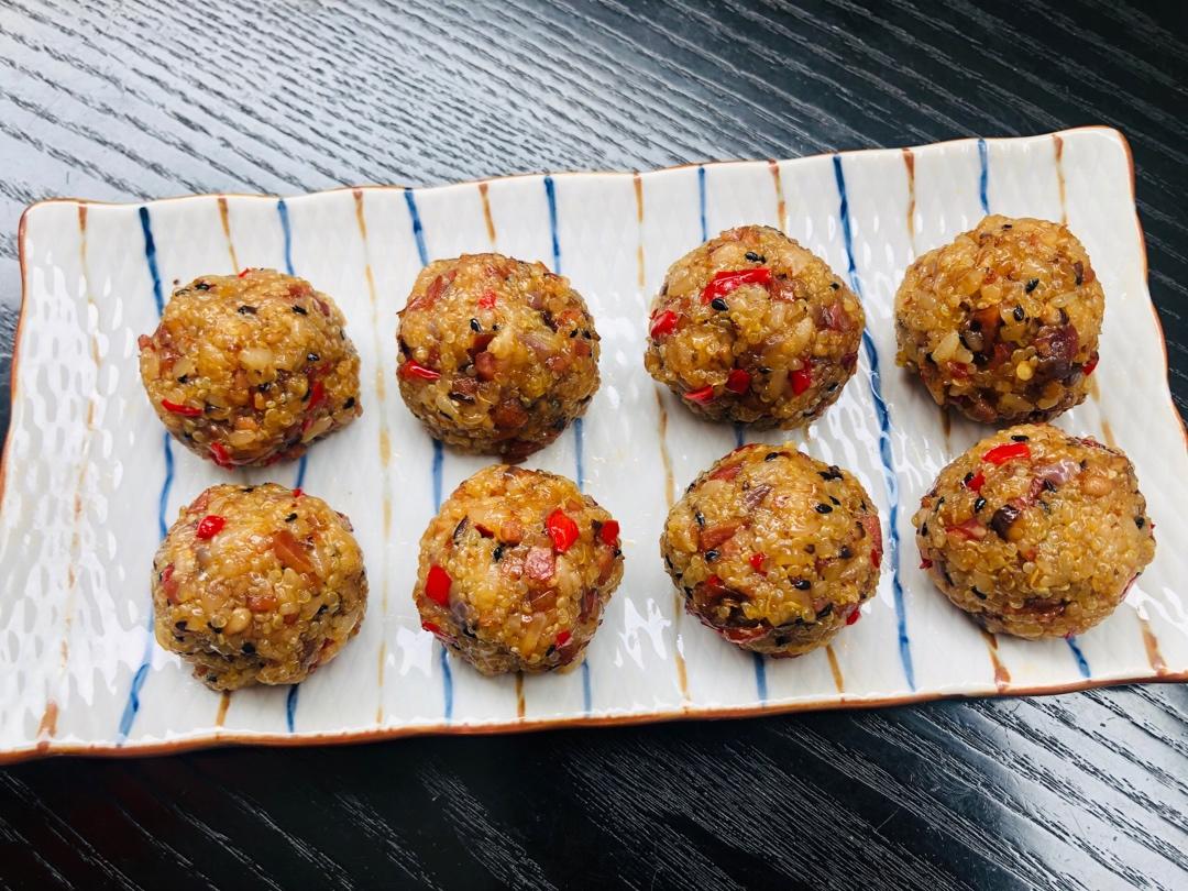藜麦饭团
