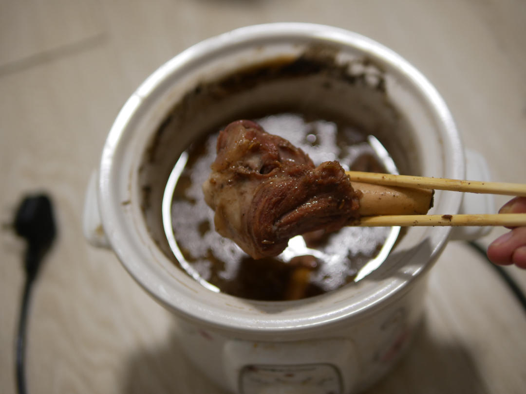 堂妈教你做红汤羊蝎子火锅