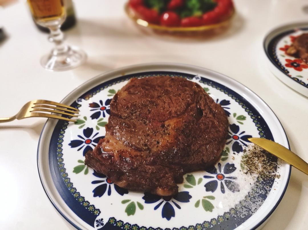 完美牛排-米其林大厨的煎牛排方法