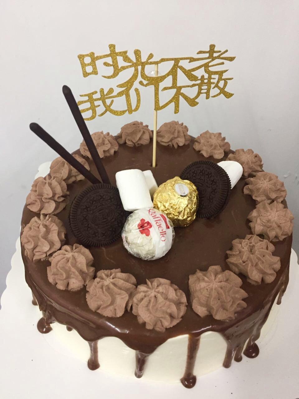 超简易可行的巧克力淋面（完全依靠个人经验）