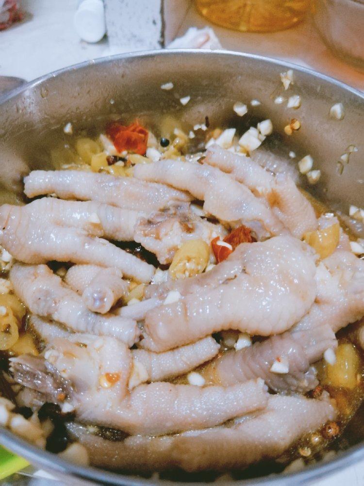 泡椒凤爪（老干妈版）