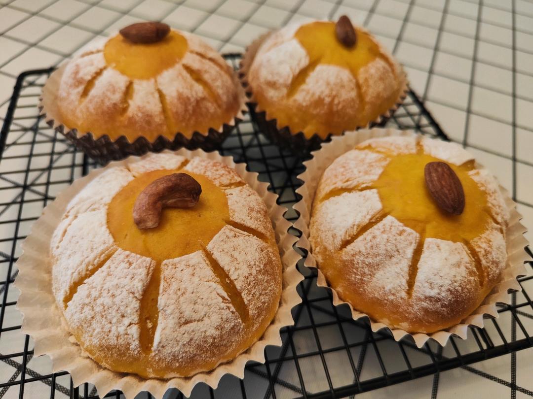 松软又好吃的南瓜乳酪软欧包❗️一次成功