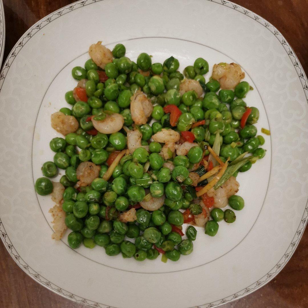 青豆炒虾仁