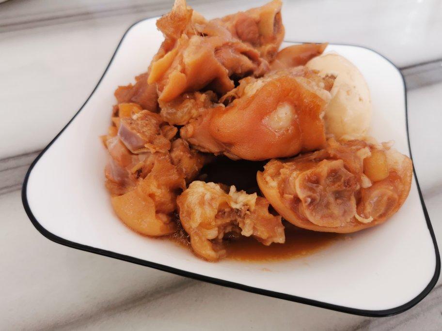 美味的家常菜：红烧猪蹄