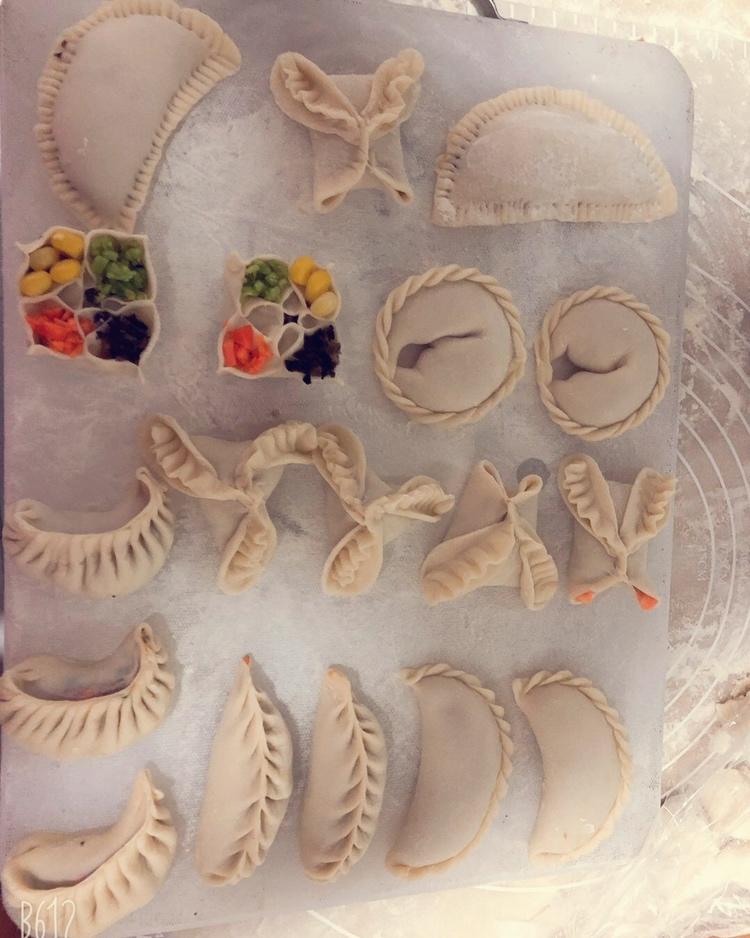 猪肉大葱烫面蒸饺