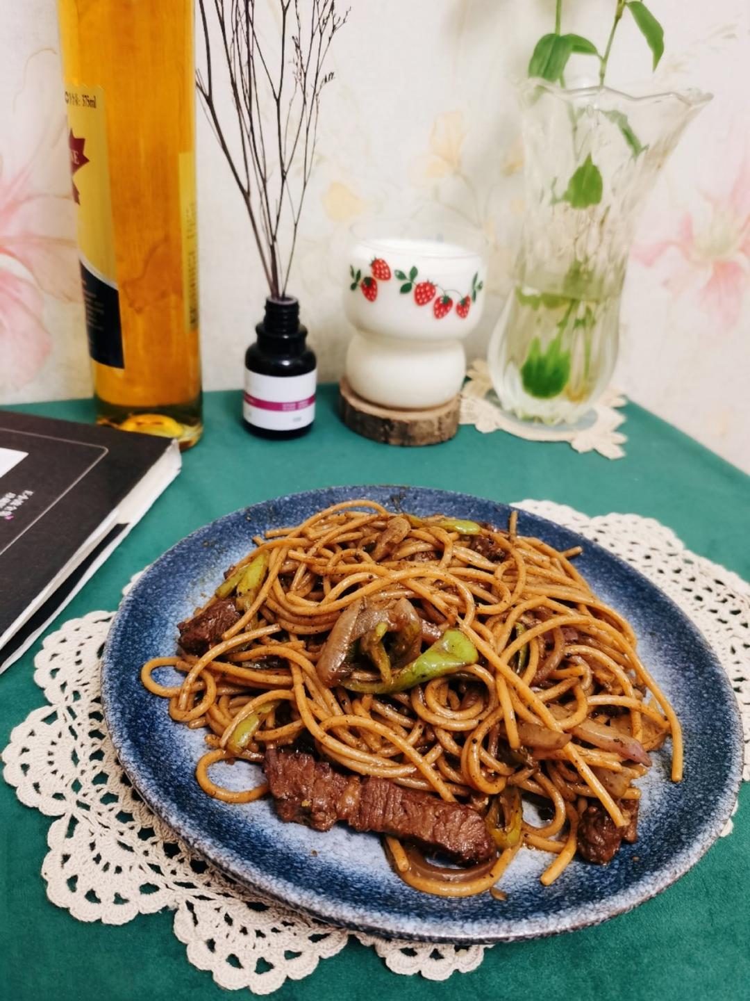 比餐厅好吃的黑椒牛柳意面🍝零失败简单教程