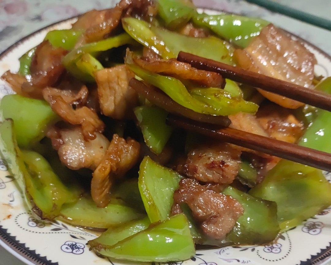 辣椒炒肉的做法