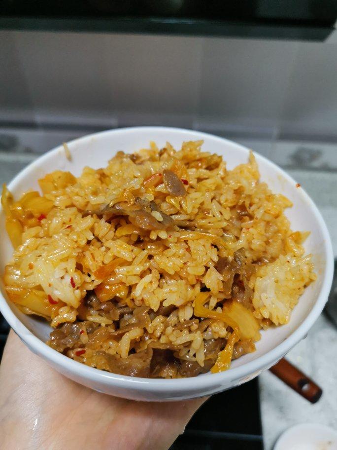 泡菜肥牛炒饭