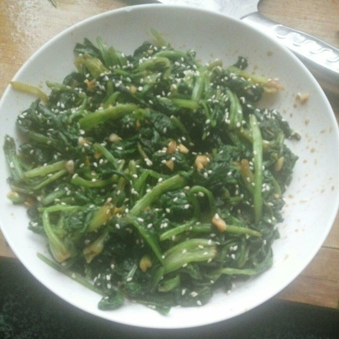 凉拌菠菜
