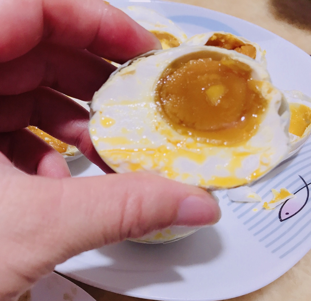《Tinrry+》小技巧：如何腌制咸鸭蛋（水腌法）