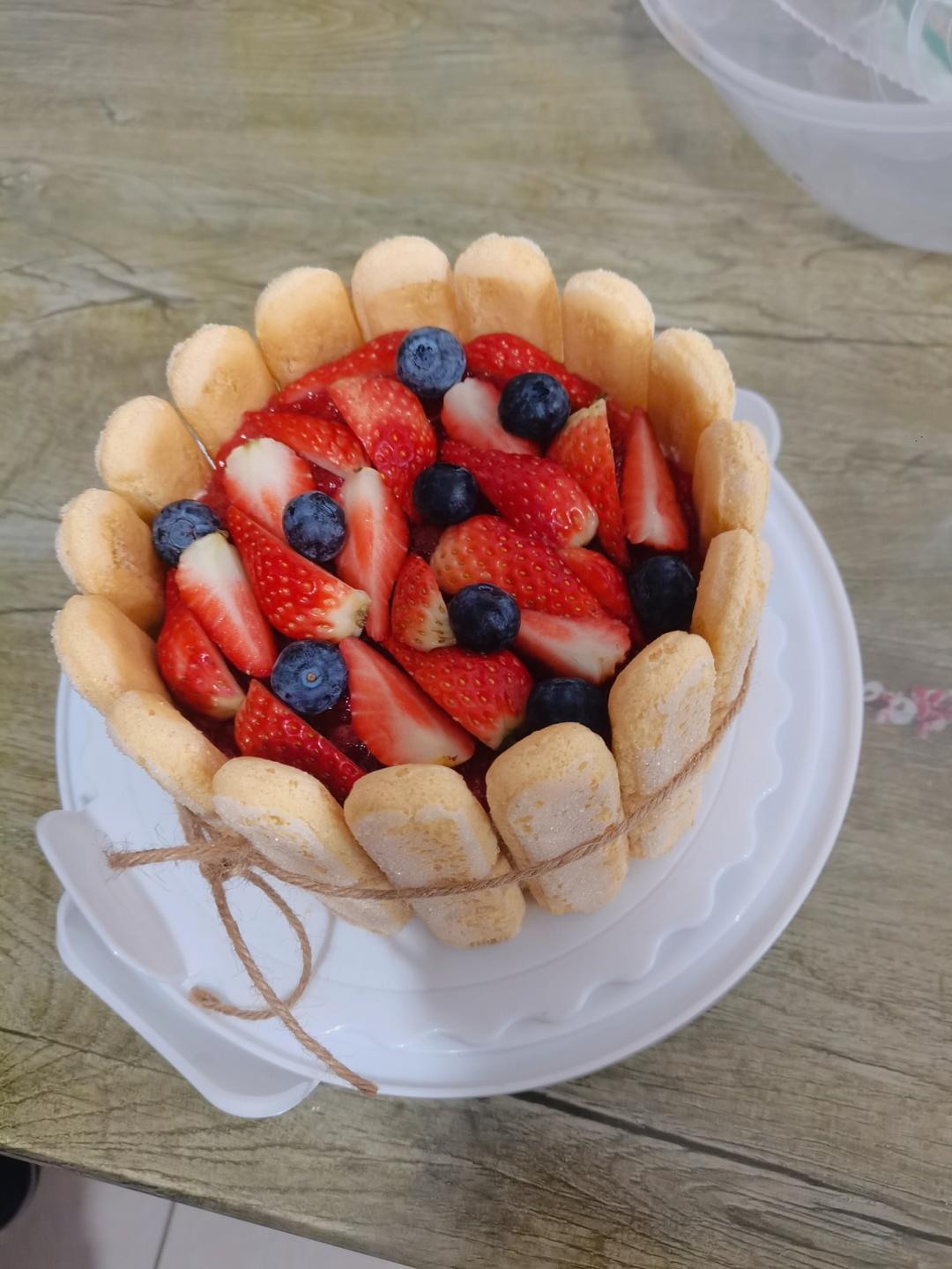 莓果提拉米苏，做成了母亲节蛋糕的版本