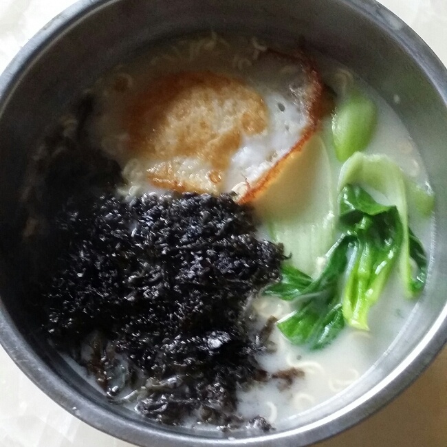 深夜泡面