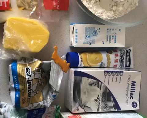 纯奶手撕吐司的做法 步骤1