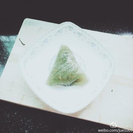 茶香水晶粽的做法