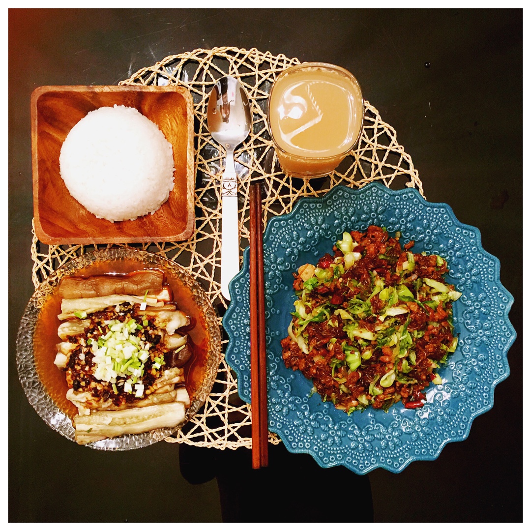 卷心菜炒粉丝 Glass noodles with Cabbage