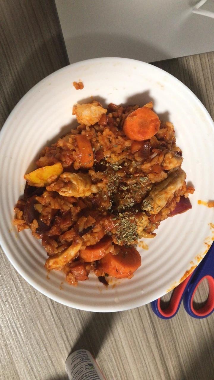 日式番茄酱鸡肉炒饭