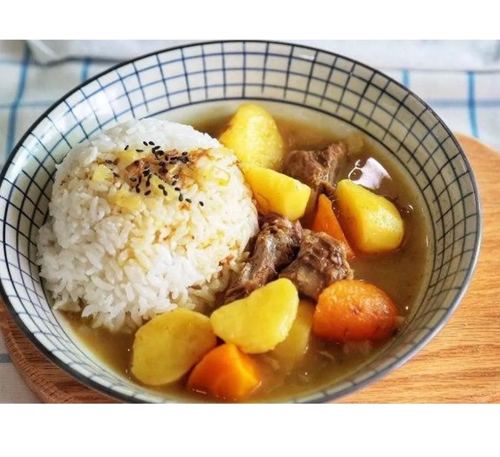 日式土豆牛肉22.11.11的做法