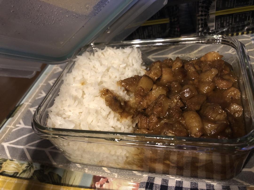 一碗高颜值有内涵的台湾卤肉饭