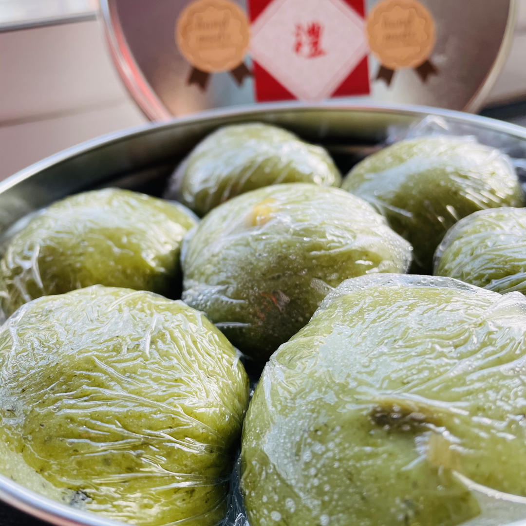 清明必吃的艾草青团