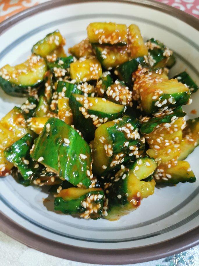 超级下饭！韩式拌黄瓜（燃烧脂肪！夏季必吃！）
