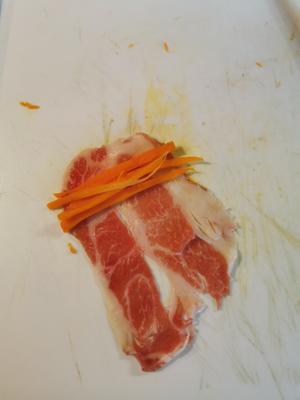 美味不腻的胡萝卜肥牛卷（寿喜烧味）的做法 步骤2