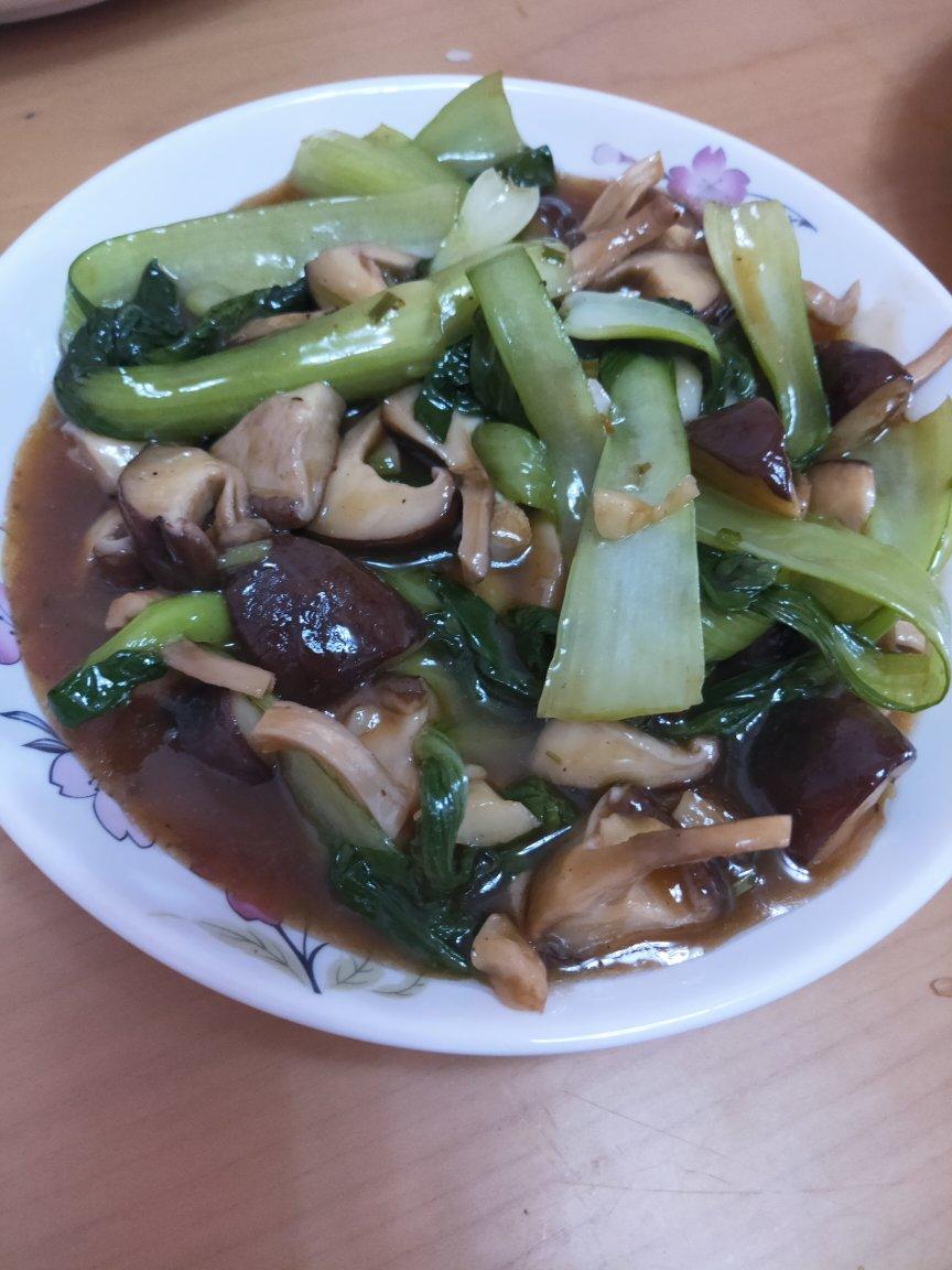入味的香菇油菜
