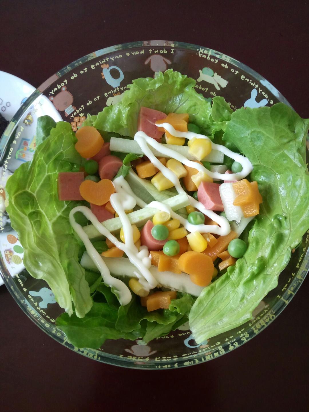 小丸子就爱吃做的蔬菜沙拉