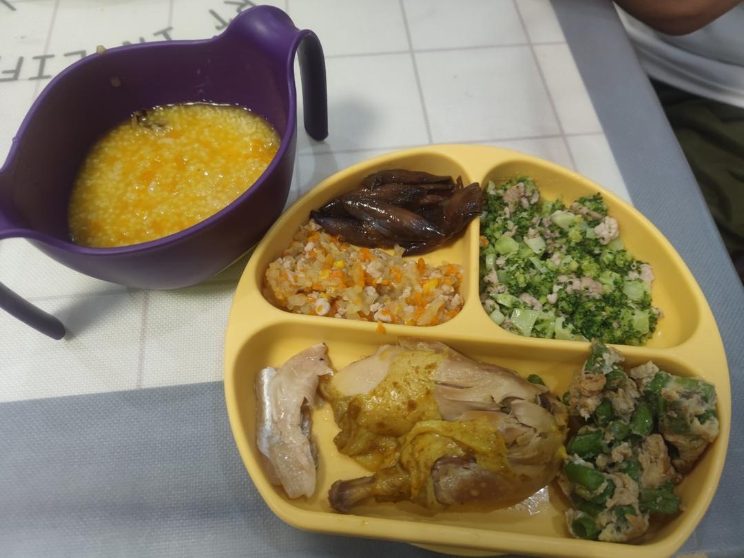 家庭版免烤窑鸡，无需烤箱做法超简单！色泽金黄鲜嫩多汁轻松脱骨