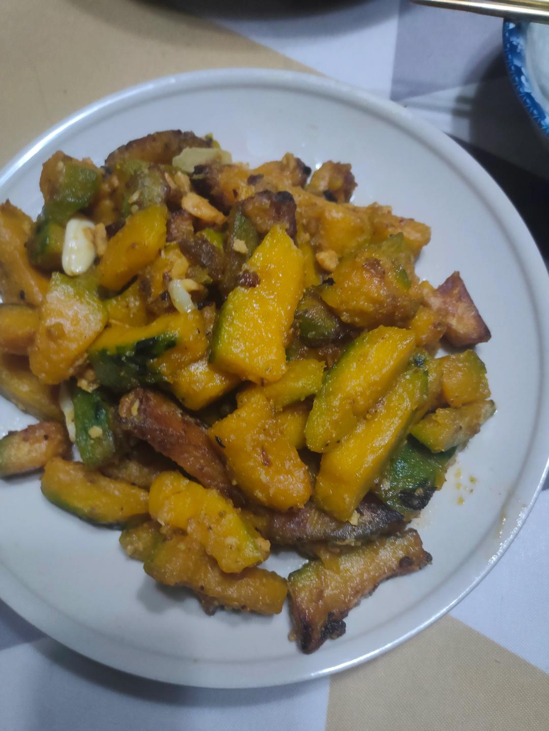 不用炸的蛋黄焗南瓜