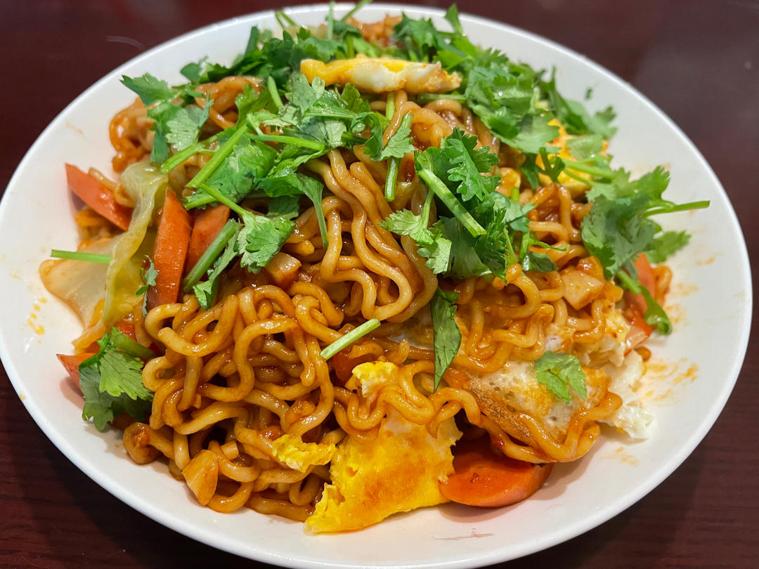 秒杀路边摊✨好吃到没朋友‼️懒人炒方便面🍜