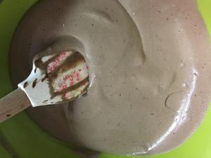 巧克力棉花蛋糕卷的做法 步骤10