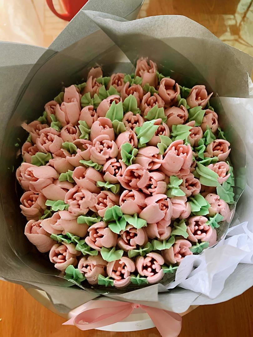3分钟完成几乎零成本的女神节母亲节花束蛋糕
