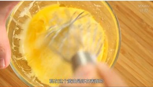 《Tinrry下午茶》教你做芒果班戟和芒果千层饼的做法 步骤7