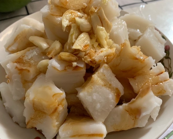 安铺簸箕炊水磨粘米粉的做法步骤图 卖辣条的孟婆 下厨房 安铺簸箕炊水磨粘米粉的做法步骤图 卖辣条的孟婆 下厨房