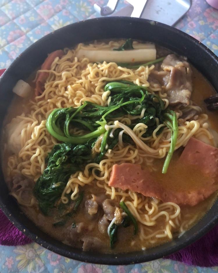 韩式部队火锅