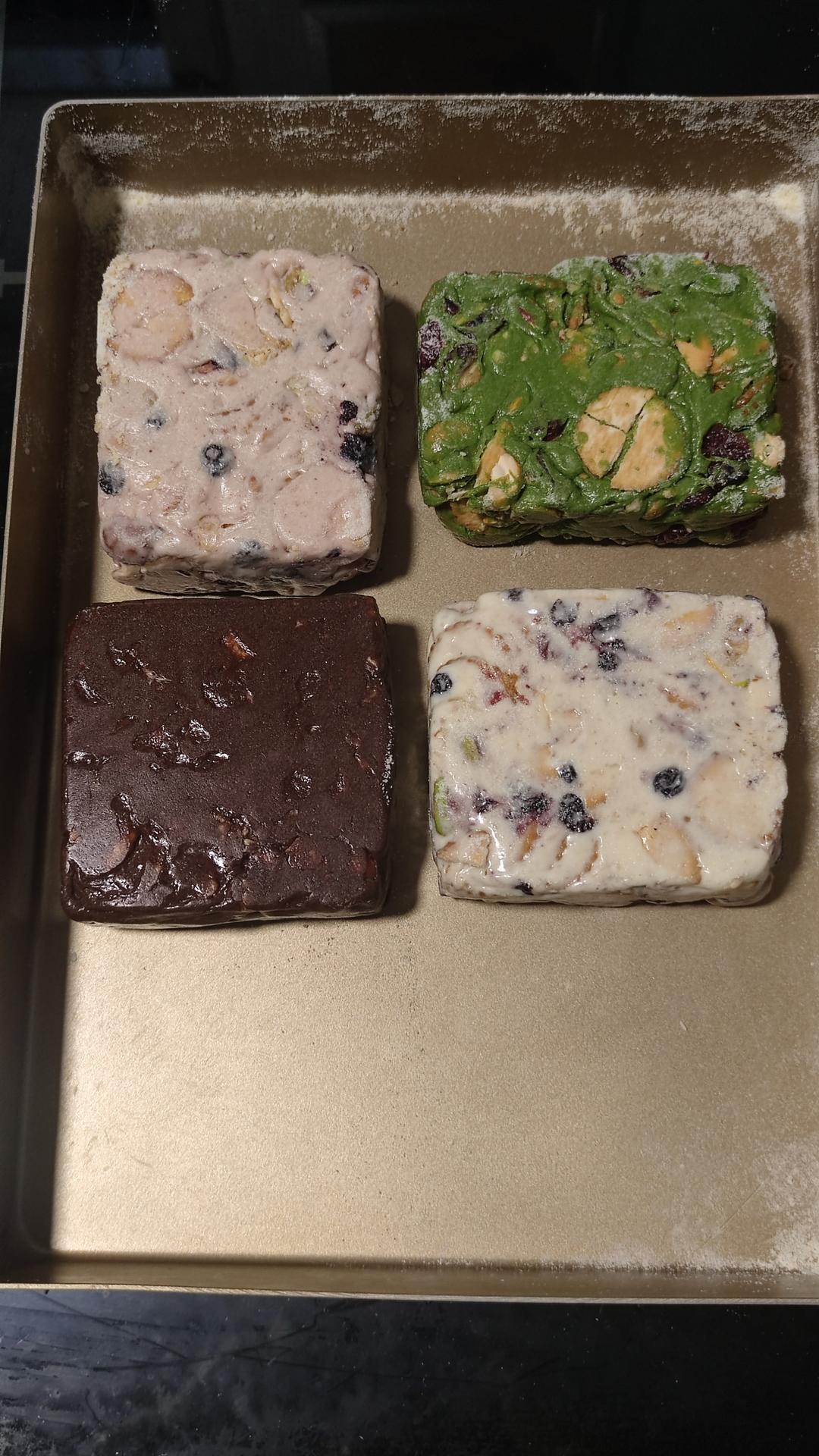 多种口味的雪花酥