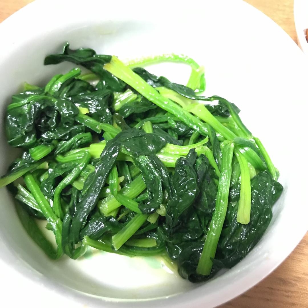 清炒菠菜