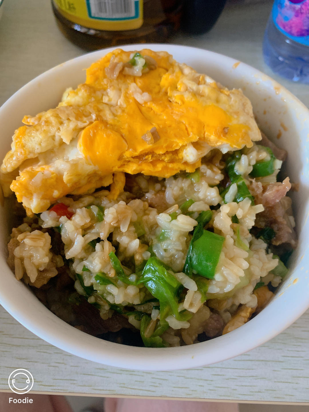生菜牛肉拌饭
