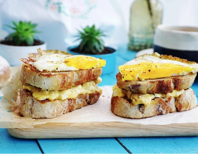 简单美味鸡蛋三明治的做法