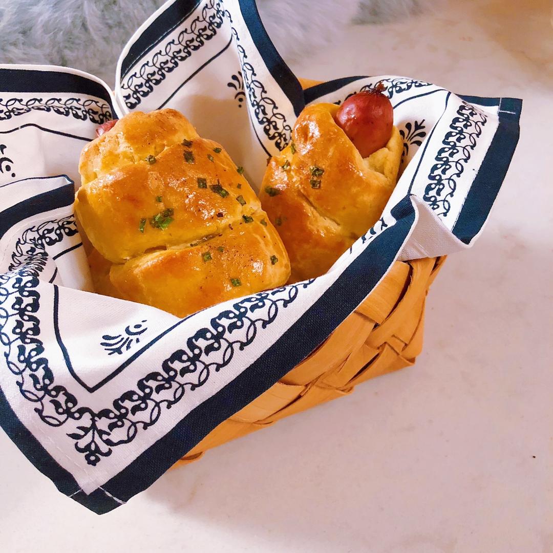 生酮热狗面包卷